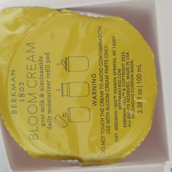 Beekman 1802 bloom cream pod refill ( jumbo) 3.38 fl oz. - Picture 2 of 4